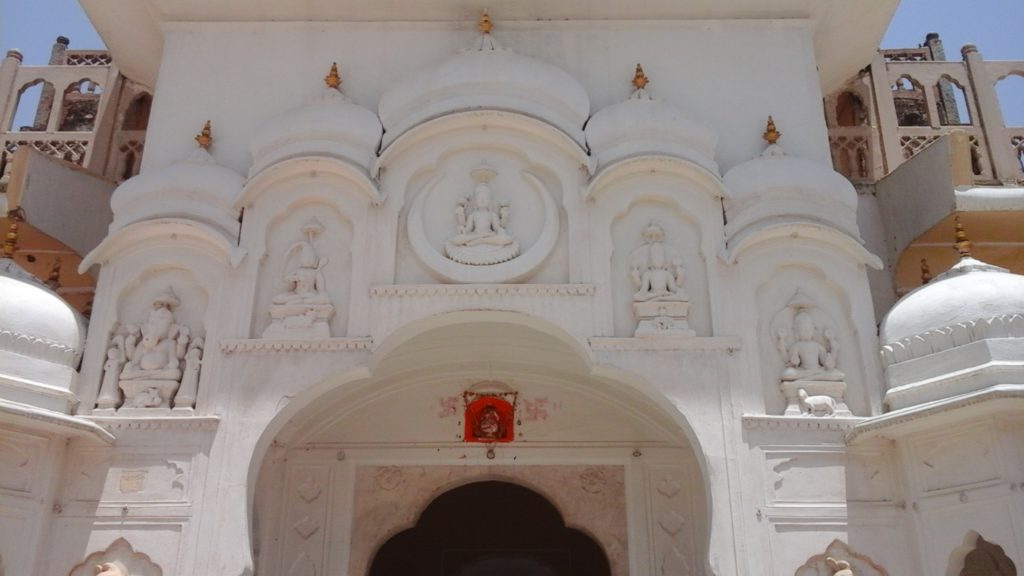 The gate of Hewa Maha, the iconic building of Jaipur's old city.